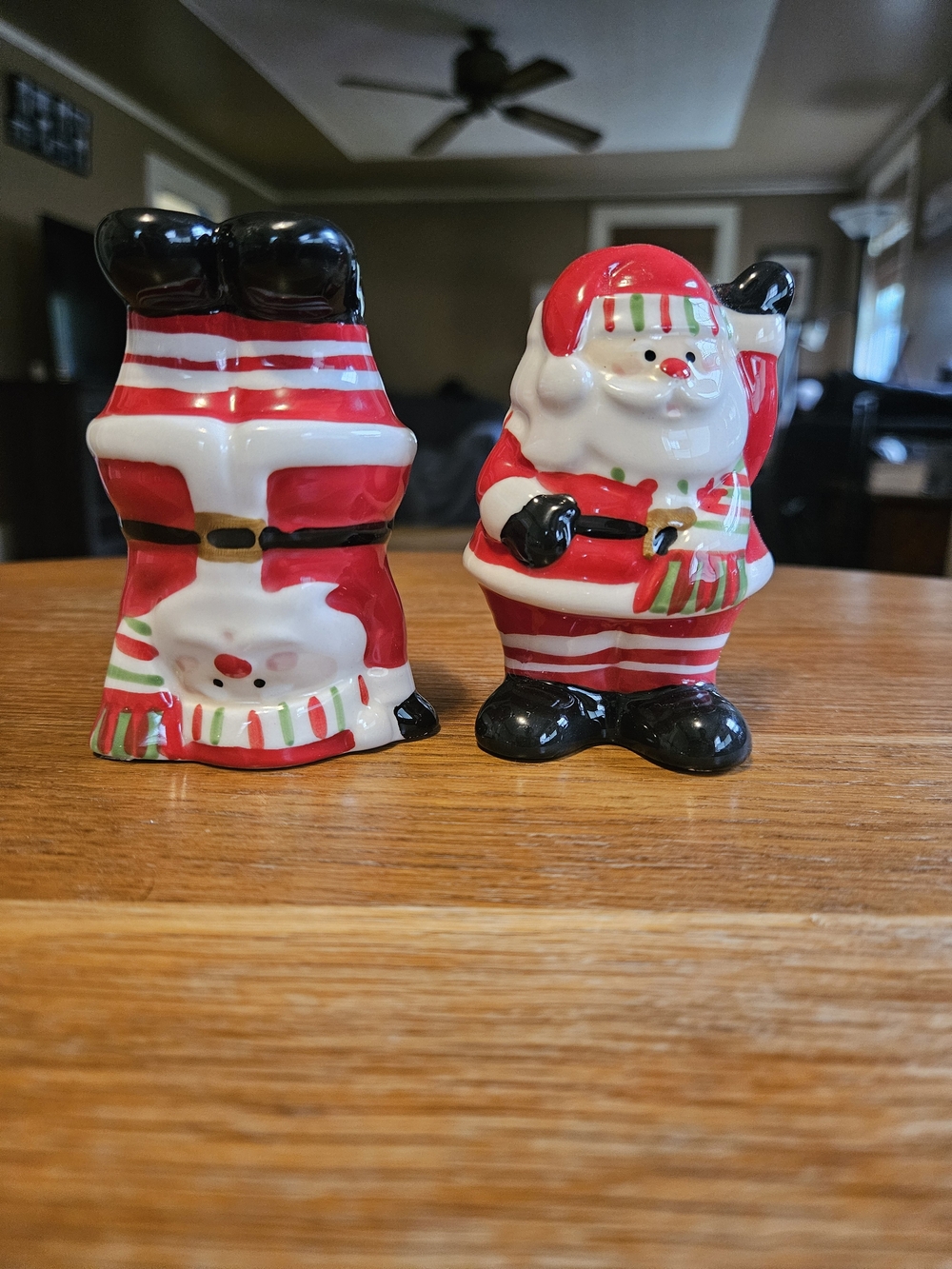 Boston Warehouse Candy Claus salt and pepper shaker‎ set. Santa, Holiday